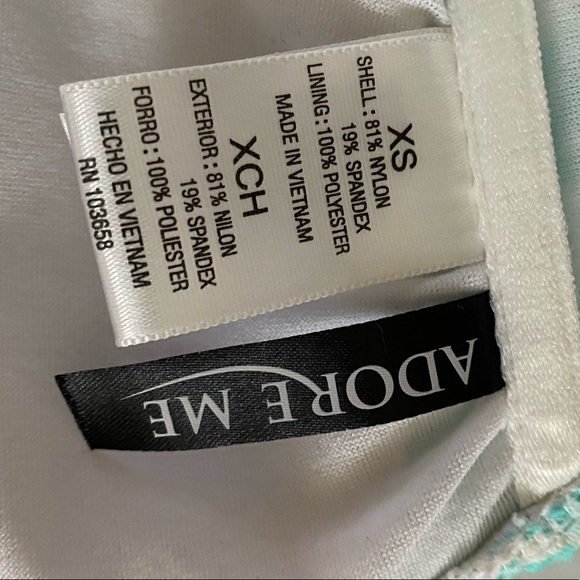 Adore me green and white swim top - Picture 4 of 4